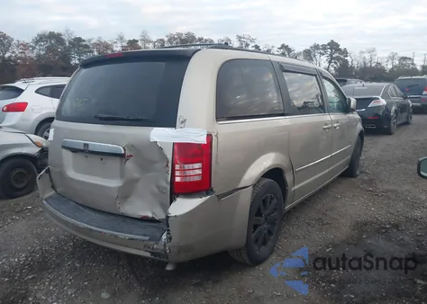 2009 Chrysler Town & Country Touring из США, поврежденный, VIN 2A8HR54159R661270